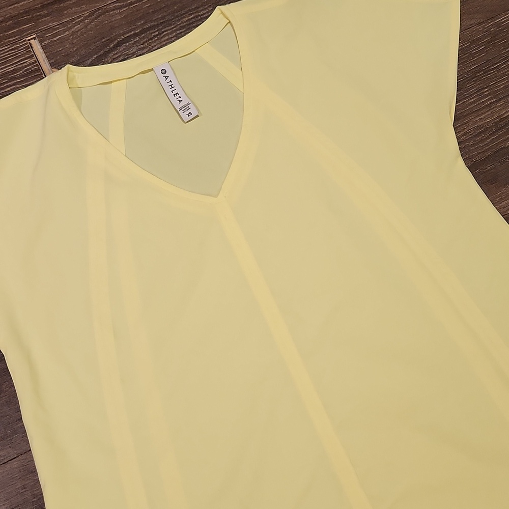 ❤️ NWOT! ATHLETA V-NECK BOULEVARD TOP, XS - Picture 8 of 11